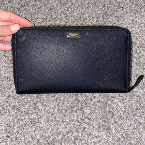 Kate Spade Travel Wallet